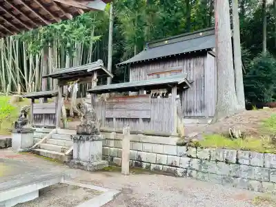 天満社の{uncategorized: "未分類", other: "その他", undefined: "問題あり", building: "その他建物", grave: "お墓", sacred_gate: "鳥居", guardian: "狛犬", statue: "像", buddha: "仏像", history: "歴史", nature: "自然", garden: "庭園", animal: "動物", pagoda: "塔", temizu: "手水舎", mountain_gate: "山門・神門", sanctuary: "本殿・本堂", subordinate: "末社・摂社", art: "芸術", scenery: "景色", jizo: "地蔵", ema: "絵馬", goshuin: "御朱印", omikuji: "おみくじ", items: "授与品その他", amulet: "お守り", goshuincho: "御朱印帳", eats: "食事", festival: "お祭り", votive_dance: "神楽", shichigosan: "七五三参", wedding: "結婚式", experience: "体験その他", initially: "初詣", around: "周辺", anti_infection: "感染症対策"}