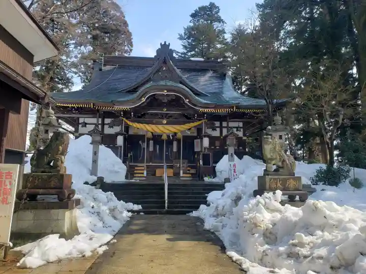 日吉神社の本殿・本堂