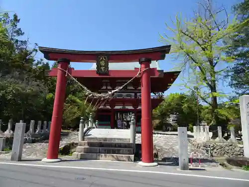 飯野八幡宮の鳥居