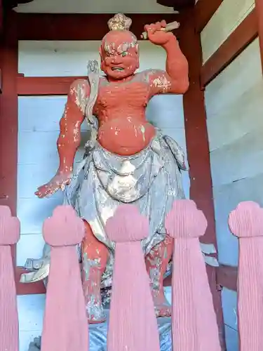 妙法寺の像