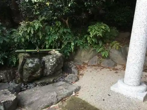 八幡社の手水