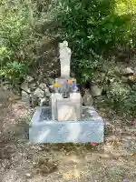 道成寺 奥の院観音堂の{uncategorized: "未分類", other: "その他", undefined: "問題あり", building: "その他建物", grave: "お墓", sacred_gate: "鳥居", guardian: "狛犬", statue: "像", buddha: "仏像", history: "歴史", nature: "自然", garden: "庭園", animal: "動物", pagoda: "塔", temizu: "手水舎", mountain_gate: "山門・神門", sanctuary: "本殿・本堂", subordinate: "末社・摂社", art: "芸術", scenery: "景色", jizo: "地蔵", ema: "絵馬", goshuin: "御朱印", omikuji: "おみくじ", items: "授与品その他", amulet: "お守り", goshuincho: "御朱印帳", eats: "食事", festival: "お祭り", votive_dance: "神楽", shichigosan: "七五三参", wedding: "結婚式", experience: "体験その他", initially: "初詣", around: "周辺", anti_infection: "感染症対策"}