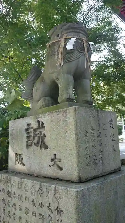 北岡神社の狛犬