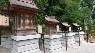師岡熊野神社の末社・摂社