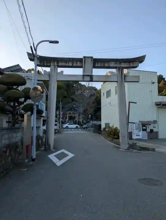 公智神社の{uncategorized: "未分類", other: "その他", undefined: "問題あり", building: "その他建物", grave: "お墓", sacred_gate: "鳥居", guardian: "狛犬", statue: "像", buddha: "仏像", history: "歴史", nature: "自然", garden: "庭園", animal: "動物", pagoda: "塔", temizu: "手水舎", mountain_gate: "山門・神門", sanctuary: "本殿・本堂", subordinate: "末社・摂社", art: "芸術", scenery: "景色", jizo: "地蔵", ema: "絵馬", goshuin: "御朱印", omikuji: "おみくじ", items: "授与品その他", amulet: "お守り", goshuincho: "御朱印帳", eats: "食事", festival: "お祭り", votive_dance: "神楽", shichigosan: "七五三参", wedding: "結婚式", experience: "体験その他", initially: "初詣", around: "周辺", anti_infection: "感染症対策"}