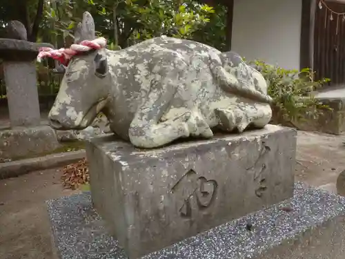 嵐山瀧神社の狛犬