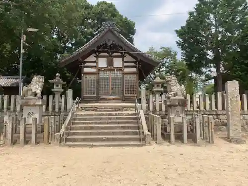 和爾良神社の本殿・本堂
