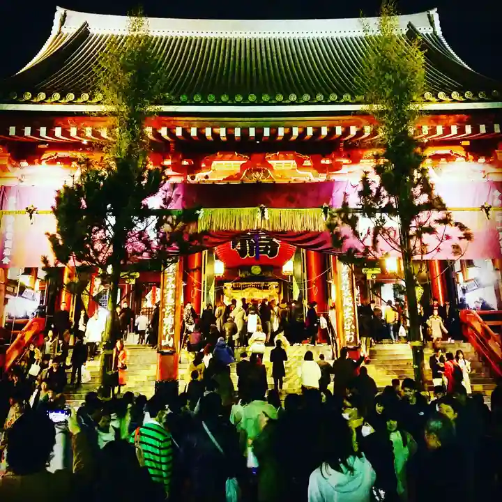 浅草寺の本殿・本堂