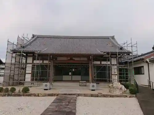 本興寺の本殿・本堂