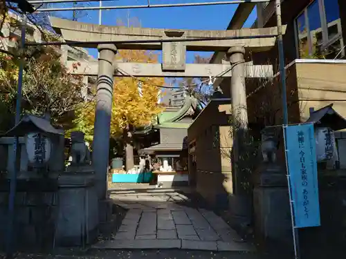 小野照崎神社の鳥居