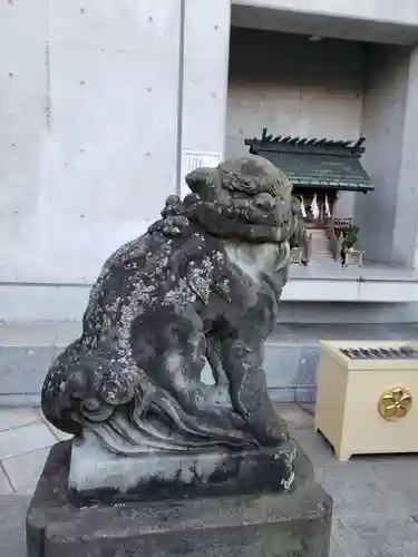 北谷稲荷神社の狛犬