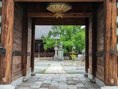 頂妙寺の山門・神門