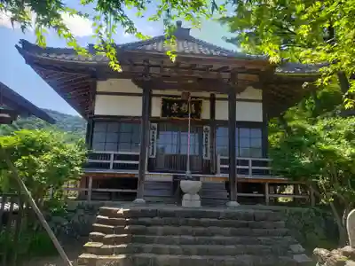 行基寺の本殿・本堂