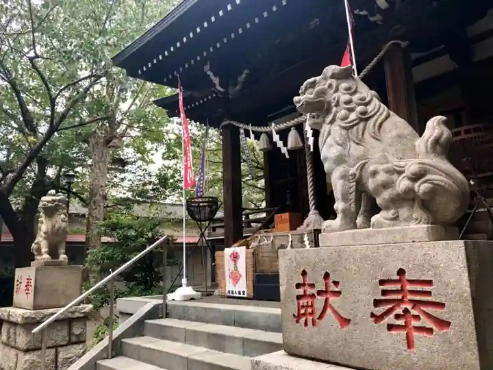 宇迦八幡宮の本殿・本堂