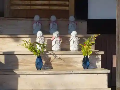 伊勢原 法泉寺の地蔵