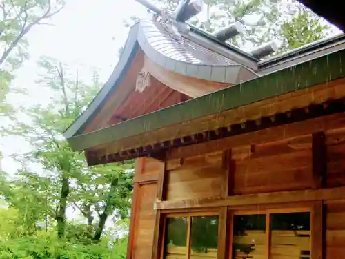 諏訪神社の本殿・本堂