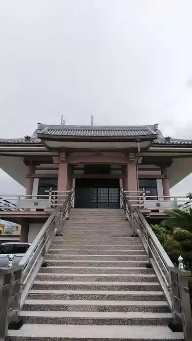 蓮馨寺の本殿