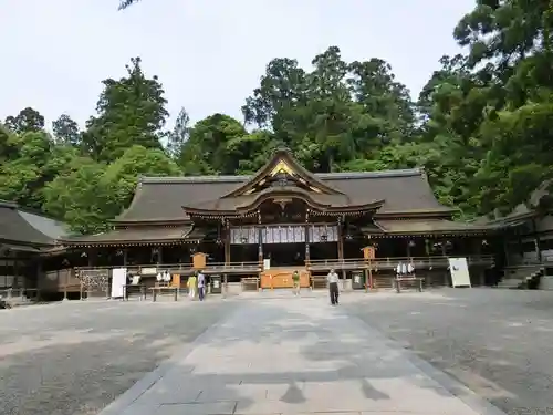 大神神社の本殿