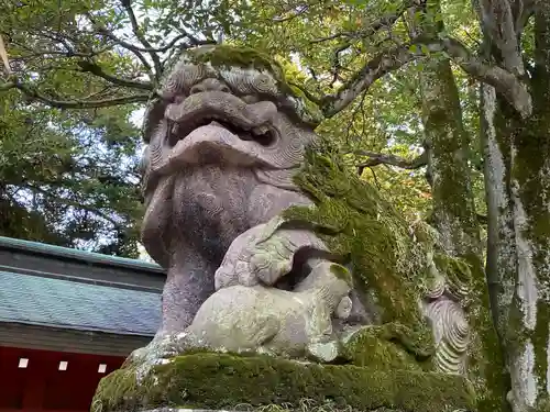 大國魂神社の狛犬