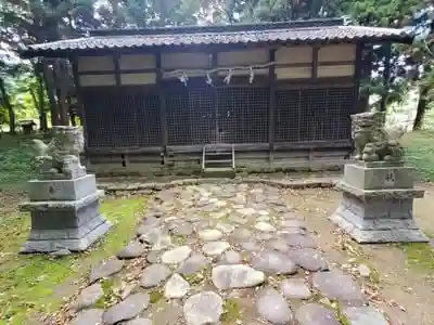 依田神社の本殿