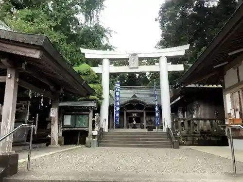 生目神社の鳥居