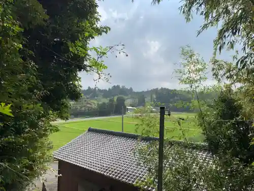 石上神社の景色