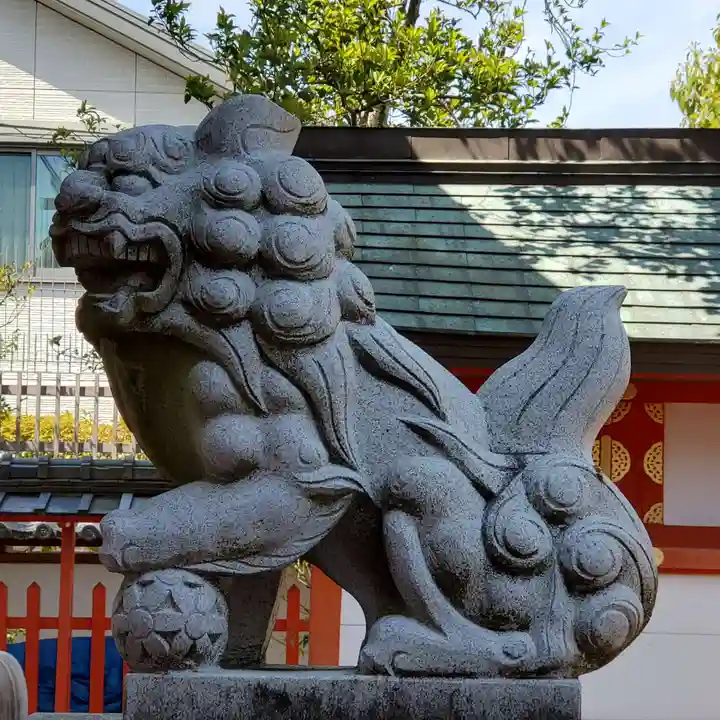 御霊神社の狛犬