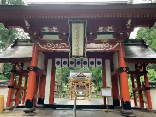 宇奈岐日女神社の山門・神門