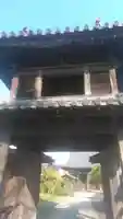 宝蓮坊の山門・神門