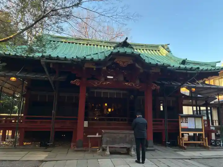 赤坂氷川神社の{uncategorized: "未分類", other: "その他", undefined: "問題あり", building: "その他建物", grave: "お墓", sacred_gate: "鳥居", guardian: "狛犬", statue: "像", buddha: "仏像", history: "歴史", nature: "自然", garden: "庭園", animal: "動物", pagoda: "塔", temizu: "手水舎", mountain_gate: "山門・神門", sanctuary: "本殿・本堂", subordinate: "末社・摂社", art: "芸術", scenery: "景色", jizo: "地蔵", ema: "絵馬", goshuin: "御朱印", omikuji: "おみくじ", items: "授与品その他", amulet: "お守り", goshuincho: "御朱印帳", eats: "食事", festival: "お祭り", votive_dance: "神楽", shichigosan: "七五三参", wedding: "結婚式", experience: "体験その他", initially: "初詣", around: "周辺", anti_infection: "感染症対策"}
