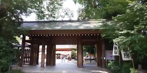 阿佐ヶ谷神明宮の山門・神門