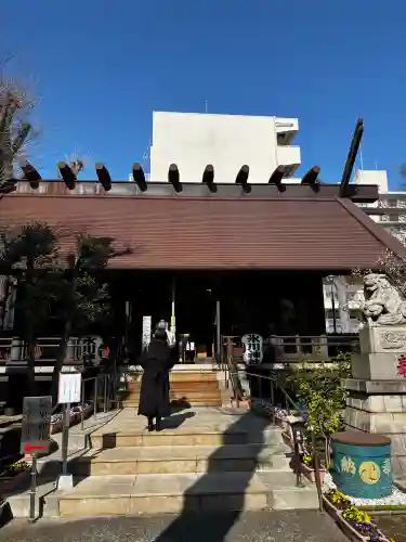 高円寺氷川神社の{uncategorized: "未分類", other: "その他", undefined: "問題あり", building: "その他建物", grave: "お墓", sacred_gate: "鳥居", guardian: "狛犬", statue: "像", buddha: "仏像", history: "歴史", nature: "自然", garden: "庭園", animal: "動物", pagoda: "塔", temizu: "手水舎", mountain_gate: "山門・神門", sanctuary: "本殿・本堂", subordinate: "末社・摂社", art: "芸術", scenery: "景色", jizo: "地蔵", ema: "絵馬", goshuin: "御朱印", omikuji: "おみくじ", items: "授与品その他", amulet: "お守り", goshuincho: "御朱印帳", eats: "食事", festival: "お祭り", votive_dance: "神楽", shichigosan: "七五三参", wedding: "結婚式", experience: "体験その他", initially: "初詣", around: "周辺", anti_infection: "感染症対策"}