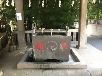 幡ケ谷氷川神社の手水舎