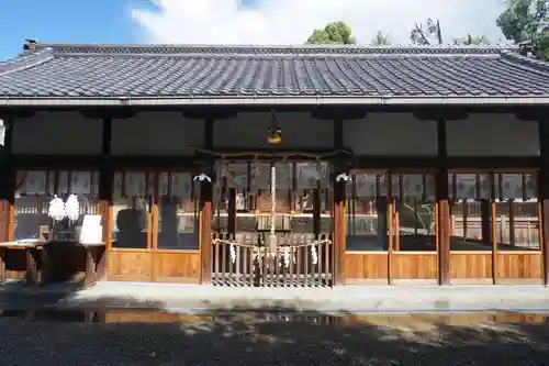 率川神社（大神神社摂社）の本殿