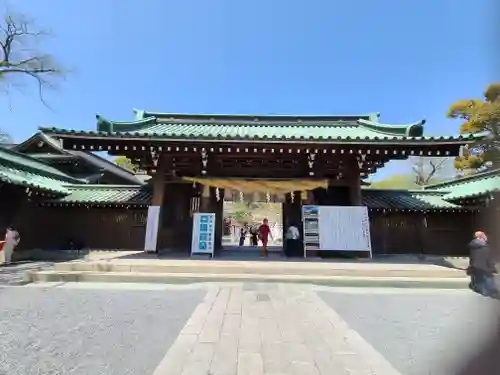 三嶋大社の山門・神門