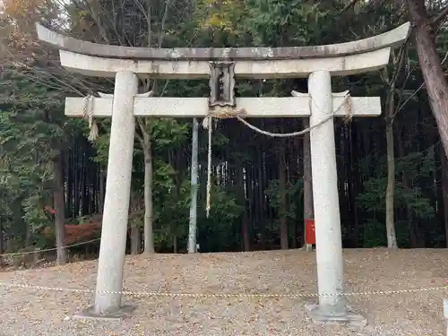 九居瀬八幡神社(滋賀県)