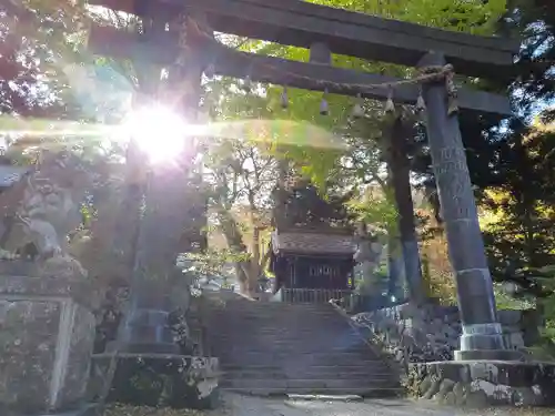 諏訪大社上社前宮の鳥居