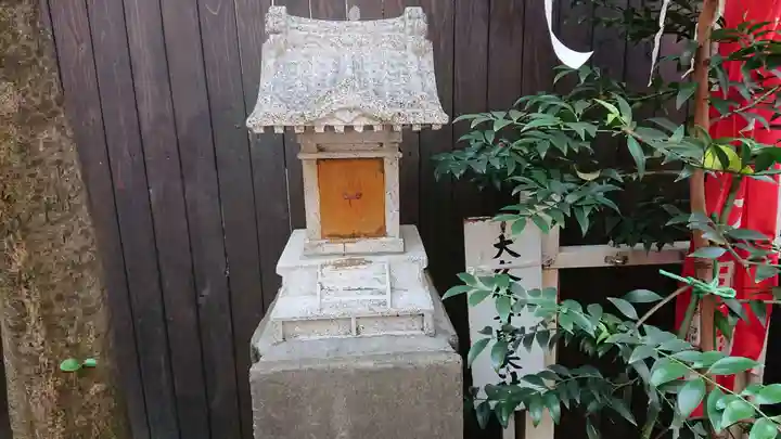 夫婦木神社の末社・摂社