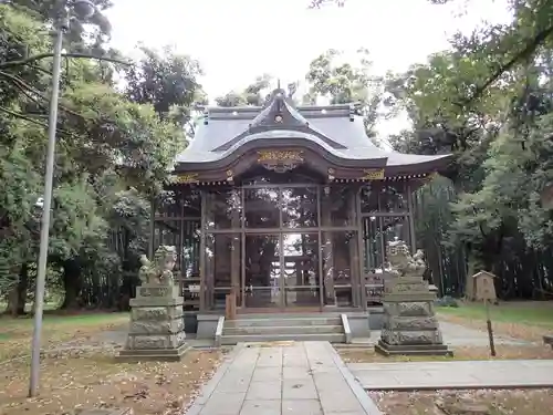 刀何理神社の本殿