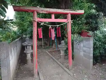 高並仁徳稲荷大明神(埼玉県)