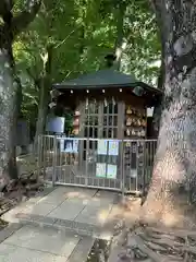 鳩森八幡神社の末社