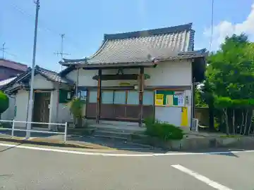 弘心寺の本殿・本堂