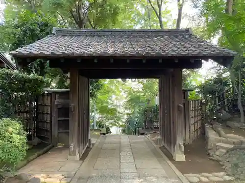 静勝寺の山門