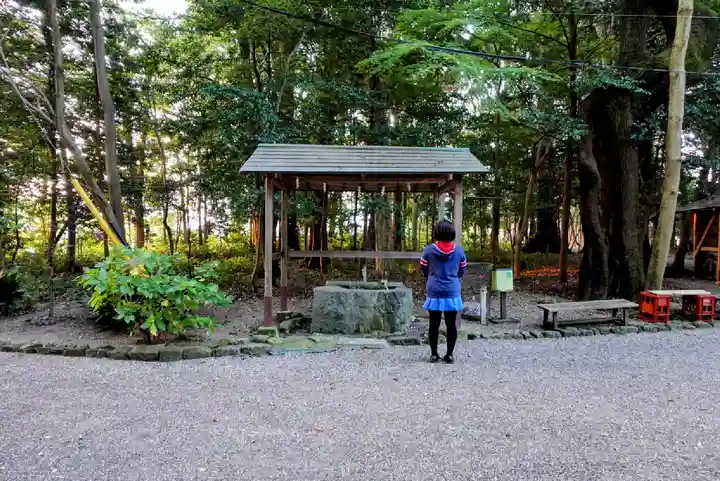 忍山神社の手水舎