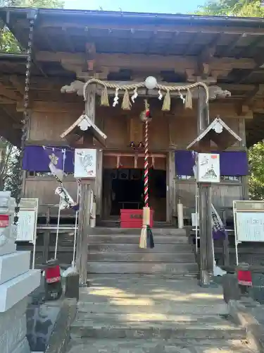 羽生天神社の{uncategorized: "未分類", other: "その他", undefined: "問題あり", building: "その他建物", grave: "お墓", sacred_gate: "鳥居", guardian: "狛犬", statue: "像", buddha: "仏像", history: "歴史", nature: "自然", garden: "庭園", animal: "動物", pagoda: "塔", temizu: "手水舎", mountain_gate: "山門・神門", sanctuary: "本殿・本堂", subordinate: "末社・摂社", art: "芸術", scenery: "景色", jizo: "地蔵", ema: "絵馬", goshuin: "御朱印", omikuji: "おみくじ", items: "授与品その他", amulet: "お守り", goshuincho: "御朱印帳", eats: "食事", festival: "お祭り", votive_dance: "神楽", shichigosan: "七五三参", wedding: "結婚式", experience: "体験その他", initially: "初詣", around: "周辺", anti_infection: "感染症対策"}