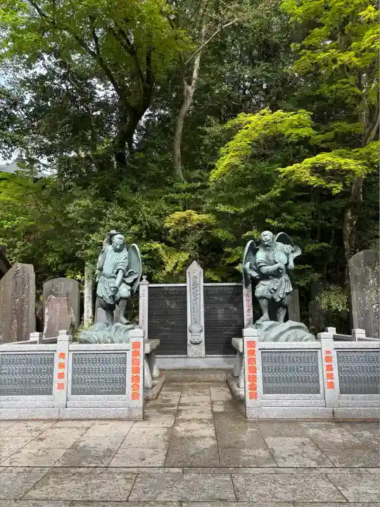 高尾山薬王院(東京都)