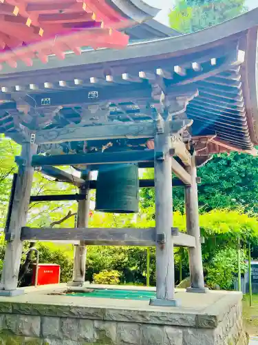 光明寺の{uncategorized: "未分類", other: "その他", undefined: "問題あり", building: "その他建物", grave: "お墓", sacred_gate: "鳥居", guardian: "狛犬", statue: "像", buddha: "仏像", history: "歴史", nature: "自然", garden: "庭園", animal: "動物", pagoda: "塔", temizu: "手水舎", mountain_gate: "山門・神門", sanctuary: "本殿・本堂", subordinate: "末社・摂社", art: "芸術", scenery: "景色", jizo: "地蔵", ema: "絵馬", goshuin: "御朱印", omikuji: "おみくじ", items: "授与品その他", amulet: "お守り", goshuincho: "御朱印帳", eats: "食事", festival: "お祭り", votive_dance: "神楽", shichigosan: "七五三参", wedding: "結婚式", experience: "体験その他", initially: "初詣", around: "周辺", anti_infection: "感染症対策"}