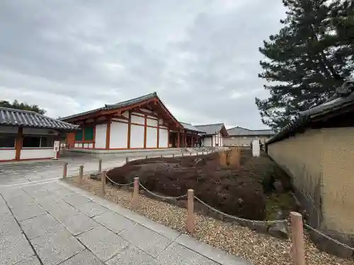 法隆寺の{uncategorized: "未分類", other: "その他", undefined: "問題あり", building: "その他建物", grave: "お墓", sacred_gate: "鳥居", guardian: "狛犬", statue: "像", buddha: "仏像", history: "歴史", nature: "自然", garden: "庭園", animal: "動物", pagoda: "塔", temizu: "手水舎", mountain_gate: "山門・神門", sanctuary: "本殿・本堂", subordinate: "末社・摂社", art: "芸術", scenery: "景色", jizo: "地蔵", ema: "絵馬", goshuin: "御朱印", omikuji: "おみくじ", items: "授与品その他", amulet: "お守り", goshuincho: "御朱印帳", eats: "食事", festival: "お祭り", votive_dance: "神楽", shichigosan: "七五三参", wedding: "結婚式", experience: "体験その他", initially: "初詣", around: "周辺", anti_infection: "感染症対策"}
