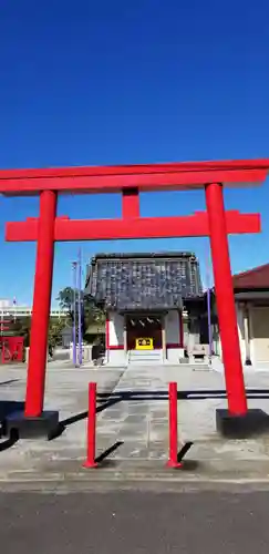 諏訪野八幡神社の鳥居