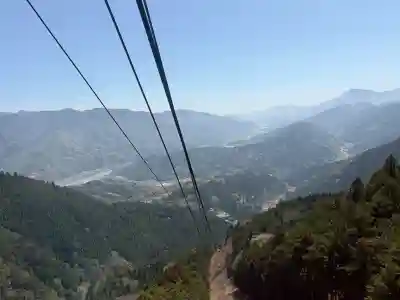 身延山奥之院思親閣の{uncategorized: "未分類", other: "その他", undefined: "問題あり", building: "その他建物", grave: "お墓", sacred_gate: "鳥居", guardian: "狛犬", statue: "像", buddha: "仏像", history: "歴史", nature: "自然", garden: "庭園", animal: "動物", pagoda: "塔", temizu: "手水舎", mountain_gate: "山門・神門", sanctuary: "本殿・本堂", subordinate: "末社・摂社", art: "芸術", scenery: "景色", jizo: "地蔵", ema: "絵馬", goshuin: "御朱印", omikuji: "おみくじ", items: "授与品その他", amulet: "お守り", goshuincho: "御朱印帳", eats: "食事", festival: "お祭り", votive_dance: "神楽", shichigosan: "七五三参", wedding: "結婚式", experience: "体験その他", initially: "初詣", around: "周辺", anti_infection: "感染症対策"}